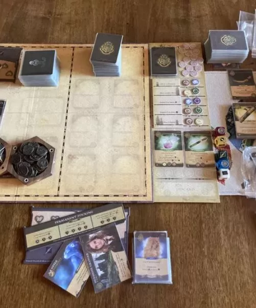 Harry Potter: Hogwarts Battle - The Charms and Potions Expansion