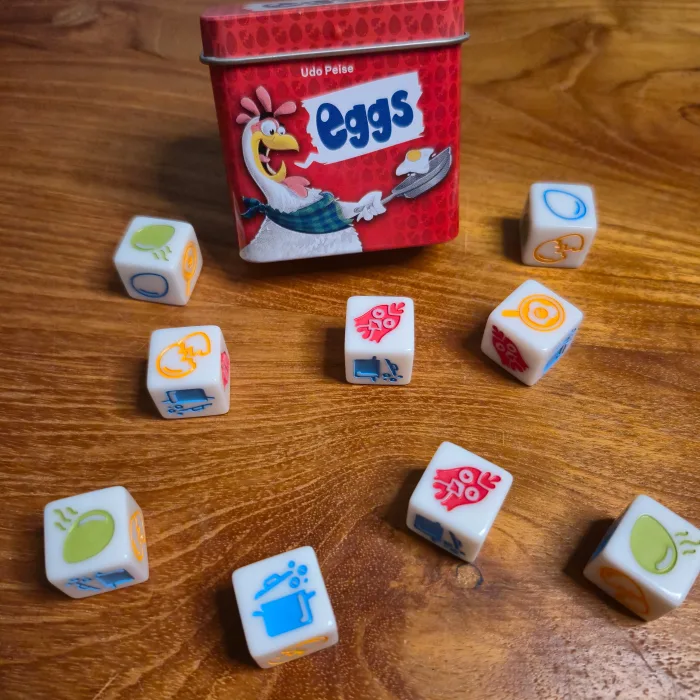 Eggs Roll