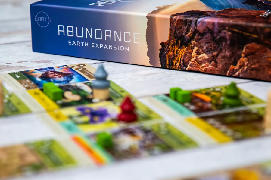 Earth: Abundance NL